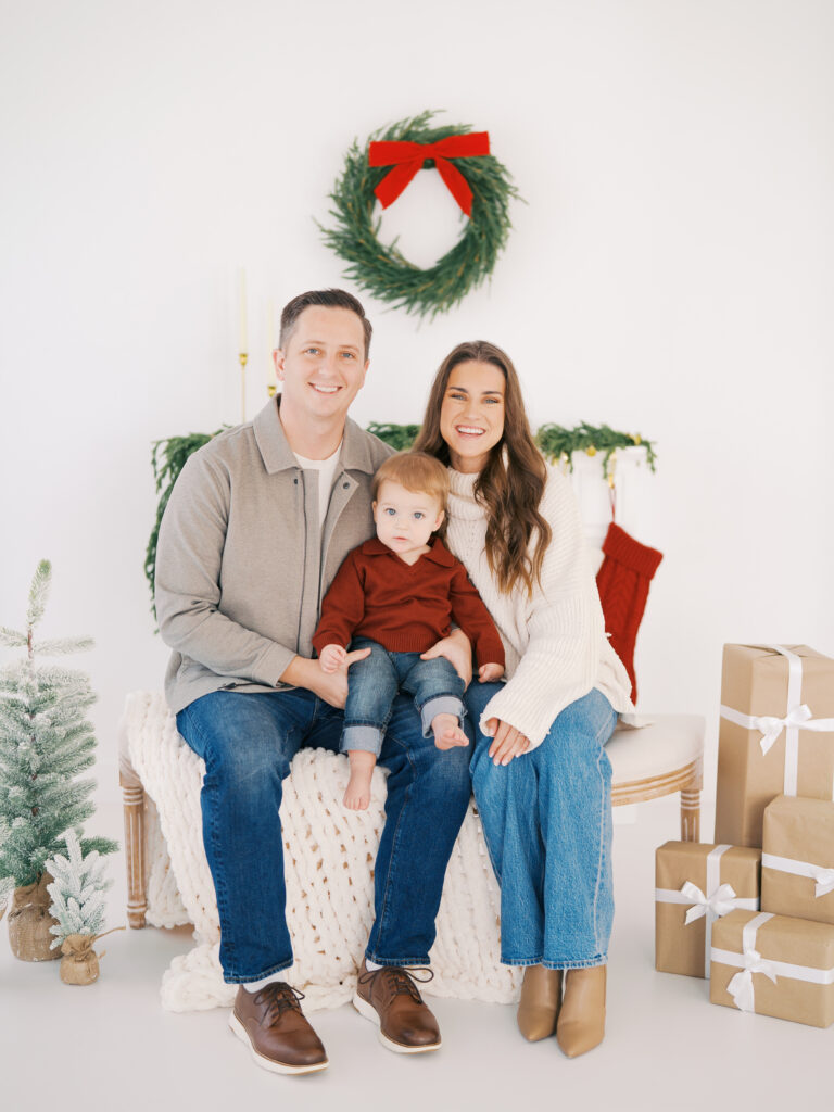 outfits for christmas family photos in dallas texas
